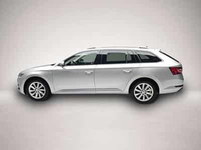 Skoda Superb (2024) - Foto 4