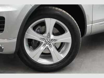VW Touareg V6 TDI Terrain Tech 4M *19 *AHK *Leder (2015) - Photo 3