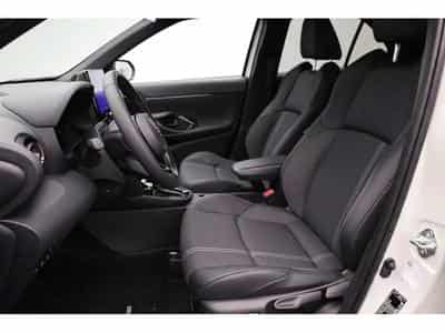 Toyota Yaris Cross 1.5 VVT-i  131  Hybride Style (2026) - Foto 9