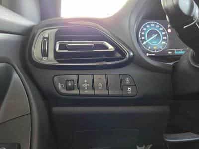 Hyundai i30 1.5 T-GDI mHEV  DCT 140 N-Line (2025) - Foto 11