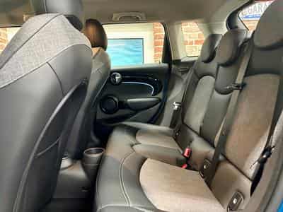 Mini Cooper Cooper 1.5 136cv Auto CLASSIC TRIM (2023) - Photo 6