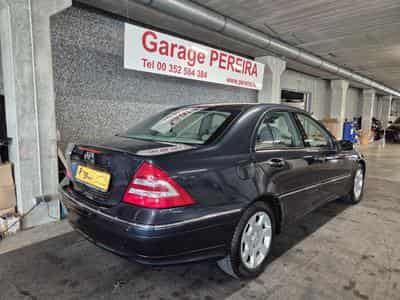 Mercedes C 240 V6 AUTO CUIR 1 HAND new Model (2005) - Foto 11