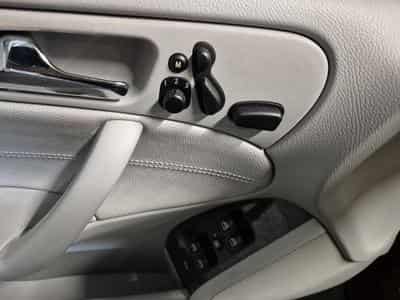 Mercedes C 240 V6 AUTO CUIR 1 HAND new Model (2005) - Foto 13