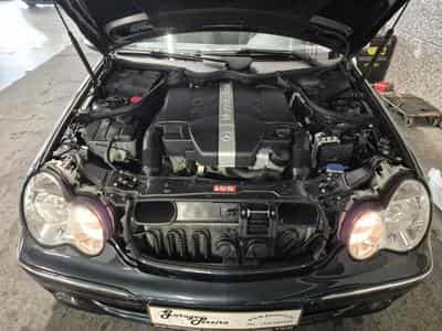 Mercedes C 240 V6 AUTO CUIR 1 HAND new Model (2005) - Foto 8