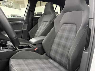 VW Golf GTD 2.0 TDI DSG7 200 CV *MATRIX* PANO * HARMAN * (2022) - Foto 6