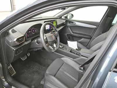 Cupra Leon ST 2.0 TSI 300CV *PANO* *BEATS* *VISION+* *VSS* (2024) - Foto 4