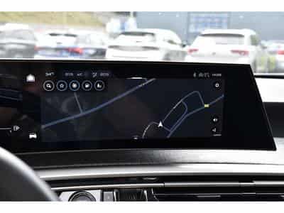 Peugeot 3008 1.2 Hybrid 145 e-DCS6 Allure ACC CAM 360 1° MAIN (2025) - Photo 10
