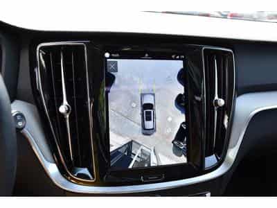 Volvo V60 2.0 B4 Plus Dark Geartronic PANO CUIR MEMO CAM360 HARMAN 1°M (2025) - Photo 14