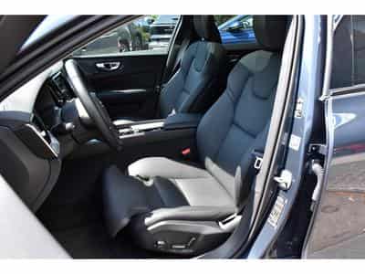 Volvo V60 2.0 B4 Plus Dark Geartronic PANO CUIR MEMO CAM360 HARMAN 1°M (2025) - Photo 6