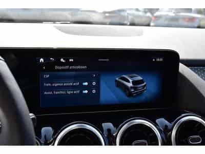 Mercedes GLA 200 CDI Progressive 8G-Tronic PANO CHFF ADD LANE GPS CAM 1° MAIN (2024) - Photo 14