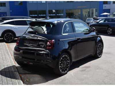 Fiat 500 42 kWh La Prima ACC CO DRIVER PANO CAM 1° MAIN (2023) - Foto 4