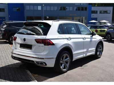 VW Tiguan 1.4 TSI eHybrid R-Line DSG ACC TRAVEL SIDE PARK CAM 1° MAIN (2023) - Foto 4