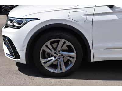 VW Tiguan 1.4 TSI eHybrid R-Line DSG ACC TRAVEL SIDE PARK CAM 1° MAIN (2023) - Foto 5