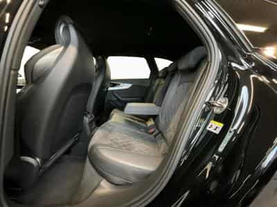 Audi RS4 Avant+Quattro+TipTronic+Led+Navi (2020) - Photo 15