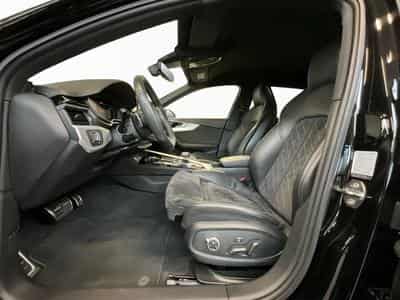 Audi RS4 Avant+Quattro+TipTronic+Led+Navi (2020) - Photo 9