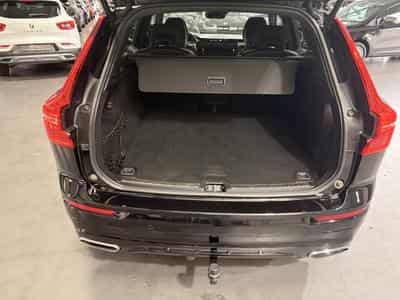 Volvo XC60 2.0 R-Design AWD 250HP (2019) - Photo 13