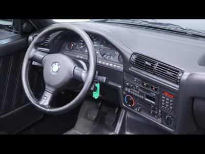 BMW M3 E30 Cabrio 2.3 215ch *matching number* (1991) - Foto 12