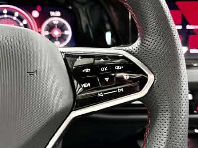 VW Golf GTI Clubsport 2.0 TSI 300CV DSG7 *PANO* MATRIX * HARMAN * CA (2024) - Foto 12