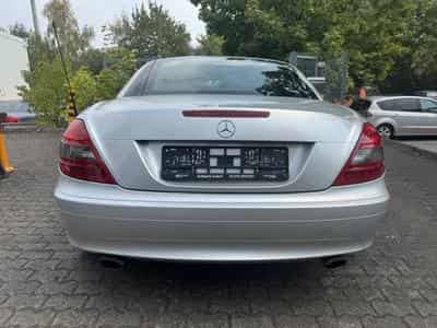 Mercedes SLK MERCEDES BENZ SLK 200 KEMPRESSOR EDITION 10  LEDER (2007) - Photo 7