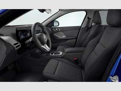 BMW 118 d   HK HiFi DAB LED RFK Komfortzg. Shz (2025) - Photo 3