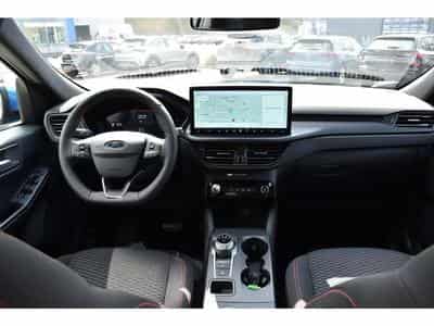 Ford Kuga (2025) - Foto 9
