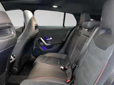 Mercedes CLA 200 2.0 CLA d (2023) - Photo 11