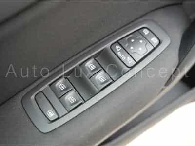 Renault Megane 1.5 dCi 115 EDC7 Equilibre (2024) - Photo 15