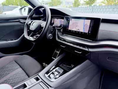 Skoda Octavia Octavia Combi RS 2.0 TSI DSG /NAVI/LED/ACC/CAM (2022) - Foto 11