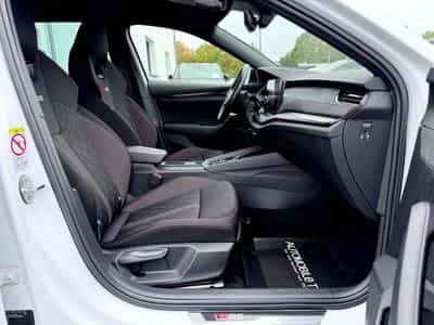 Skoda Octavia Octavia Combi RS 2.0 TSI DSG /NAVI/LED/ACC/CAM (2022) - Foto 12