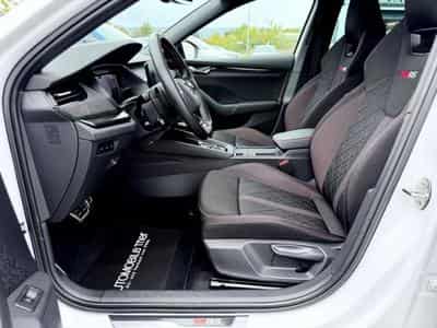 Skoda Octavia Octavia Combi RS 2.0 TSI DSG /NAVI/LED/ACC/CAM (2022) - Foto 9