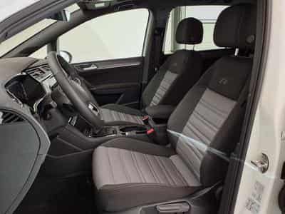 VW Touran Highline R-Line 1.5 TSI 7-Gang-DSG (2026) - Photo 9