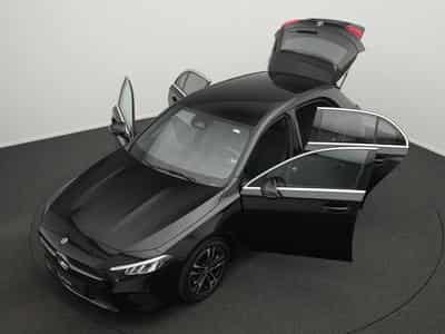 Mercedes A 180 d Progressive LED+Kamera+MBUX (2025) - Foto 14