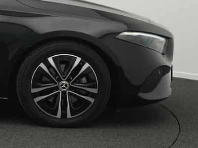 Mercedes A 180 d Progressive LED+Kamera+MBUX (2025) - Foto 8