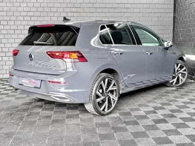 VW Golf STYLE 2.0 TDI 150CV DSG7 *CAMERA* NAVI * SIEGES CHAUFF* (2024) - Foto 6