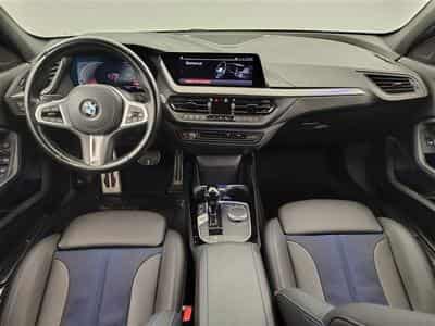 BMW 118 iA OPF PACK M NAVI/CARPLAY/PDC AV-AR (2023) - Foto 8