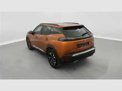 Peugeot 2008 1.2 PureTech 130Cv EAT8 Allure NAVI / CARPLAY / ALU (2023) - Photo 2