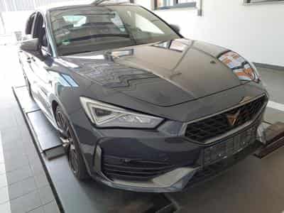 Cupra Leon VZ 2.0 TSI 301cv PANORAMA / SATELLITES (2024) - Photo 2