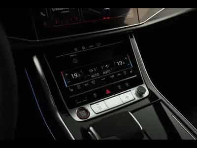 Audi RSQ8 SUV PERFORMANCE (2025) - Foto 13