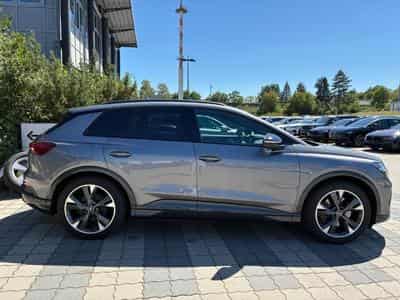 Audi Q4 e-tron Q4 40 e-tron basis SOH 98 % (2022) - Foto 4