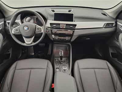 BMW X1 2.0 dA sDrive18 Cuir / Navi / PDC+Caméra (2022) - Photo 8