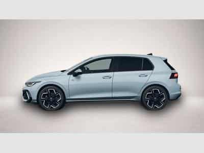 VW Golf (2026) - Photo 2