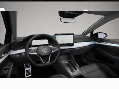 VW Golf (2025) - Photo 2