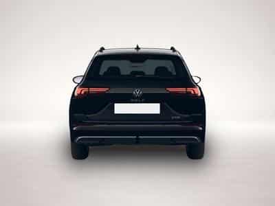 VW Golf (2025) - Photo 6