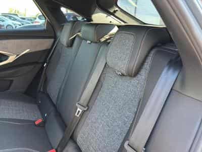 Peugeot 3008 1.2 HYBRID 145 ALLURE E-DCS6 (2025) - Photo 15