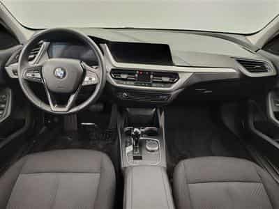 BMW 118 dA  Navi Cockpit / Led / PDC av+ar (2024) - Foto 8