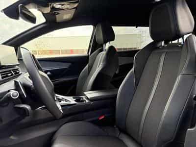 Peugeot 5008 5008 Hybrid 136 e-DSC GT (2024) - Foto 4