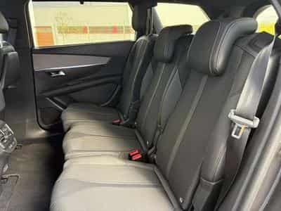 Peugeot 5008 5008 Hybrid 136 e-DSC GT (2024) - Foto 5