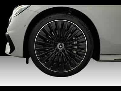 Mercedes E 450 d T 4M AMG Premium+ (2025) - Foto 10
