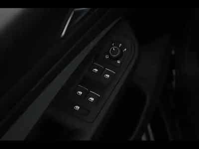 VW Golf R Performance 4M DSG (2024) - Foto 15