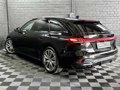 Audi A5 40 TDI 204 CV AVANT S TRONIC S LINE PLUS *360°* (2025) - Foto 4